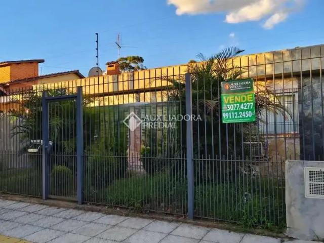 Casa / Sobrado para Venda em Canoas/RS Igara 5 Quartos