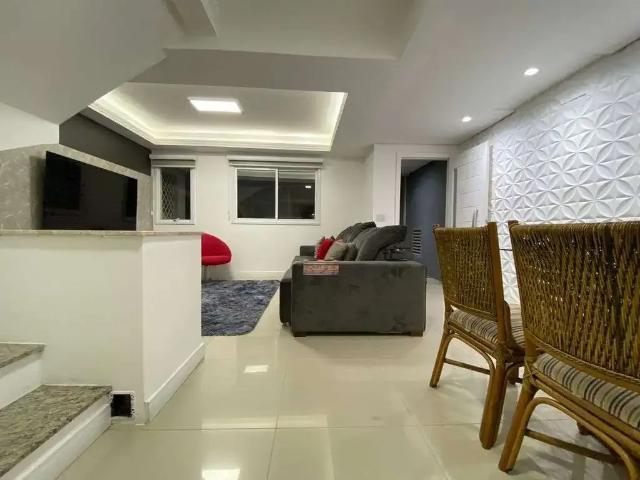 Casa / Sobrado para Venda em Canoas/RS Marechal Rondon 2 Quartos