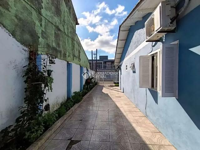 Casa / Sobrado para Venda em Canoas/RS Mathias Velho 2 Quartos