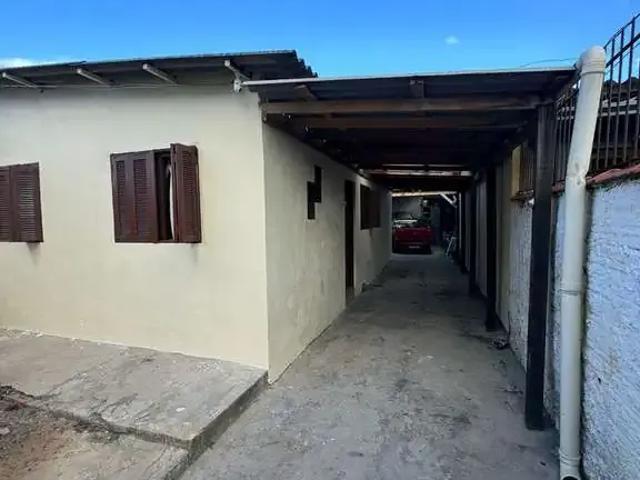 Casa / Sobrado para Venda em Canoas/RS Mato Grande 1 Quartos