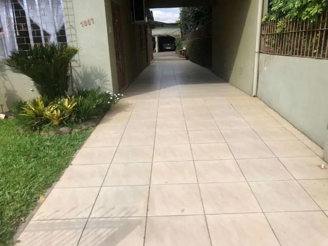 Casa / Sobrado para Venda em Canoas/RS Niterói 4 Quartos