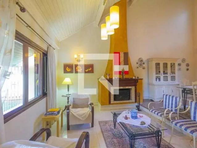 Casa / Sobrado para Venda em Canoas/RS Nossa Senhora das Graças 3 Quartos