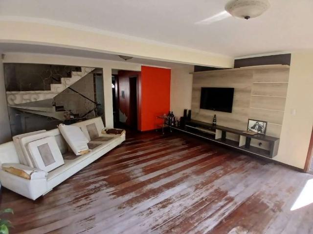 Casa / Sobrado para Venda em Canoas/RS Nossa Senhora das Graças 4 Quartos