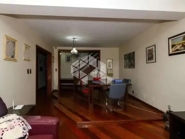 Casa / Sobrado para Venda em Canoas/RS Nossa Senhora das Graças 6 Quartos
