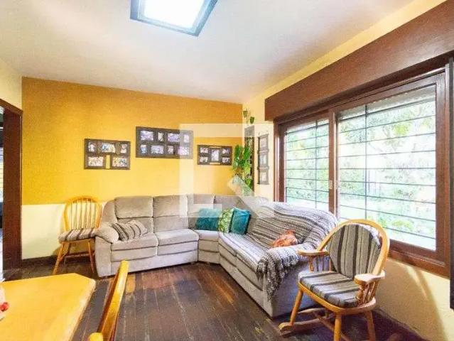 Casa / Sobrado para Venda em Canoas/RS Olaria 3 Quartos