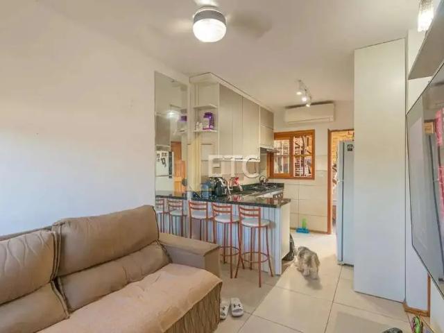 Casa / Sobrado para Venda em Canoas/RS Olaria 3 Quartos
