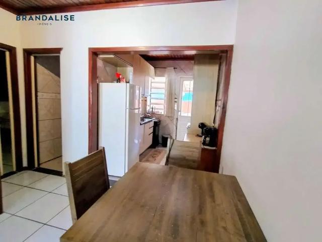 Casa / Sobrado para Venda em Canoas/RS Olaria 2 Quartos