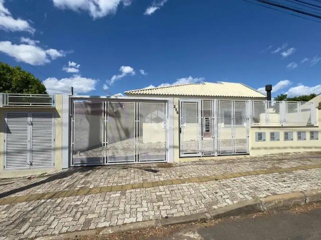 Casa / Sobrado para Venda em Canoas/RS Olaria 2 Quartos