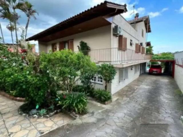 Casa / Sobrado para Venda em Canoas/RS Olaria 5 Quartos