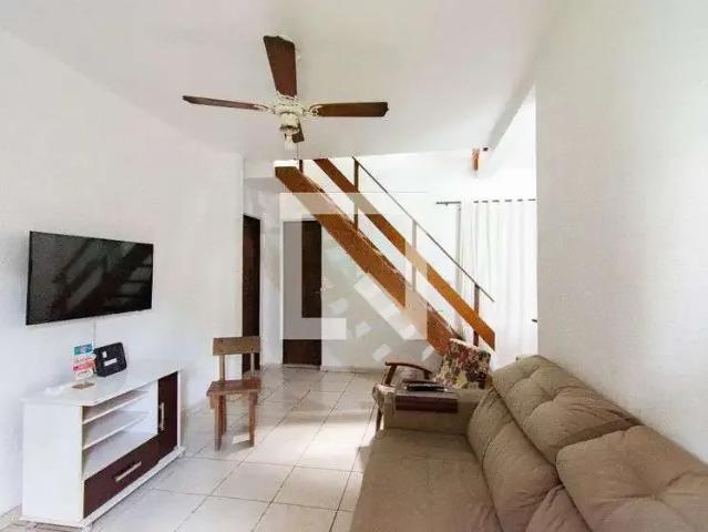 Casa / Sobrado para Venda em Canoas/RS São José 4 Quartos