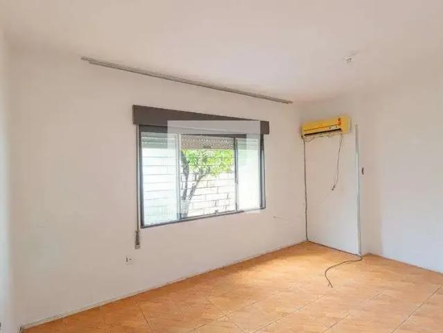 Casa / Sobrado para Venda em Canoas/RS São José 6 Quartos