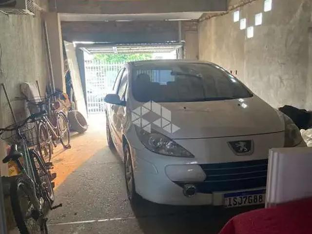 Casa / Sobrado para Venda em Canoas/RS São José 3 Quartos