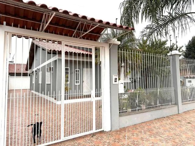 Casa / Sobrado para Venda em Canoas/RS São Luis 4 Quartos