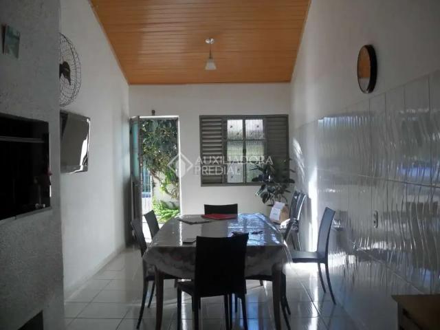 Casa / Sobrado para Venda em Canoas/RS São Luis 3 Quartos