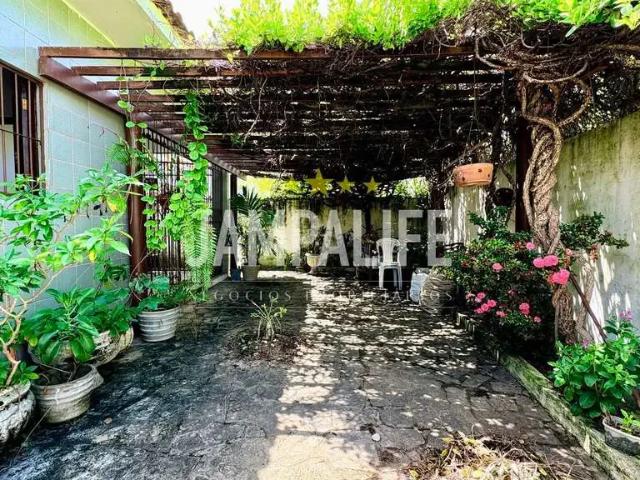 Casa / Sobrado para Venda em Cabedelo/PB Camboinha 3 Quartos
