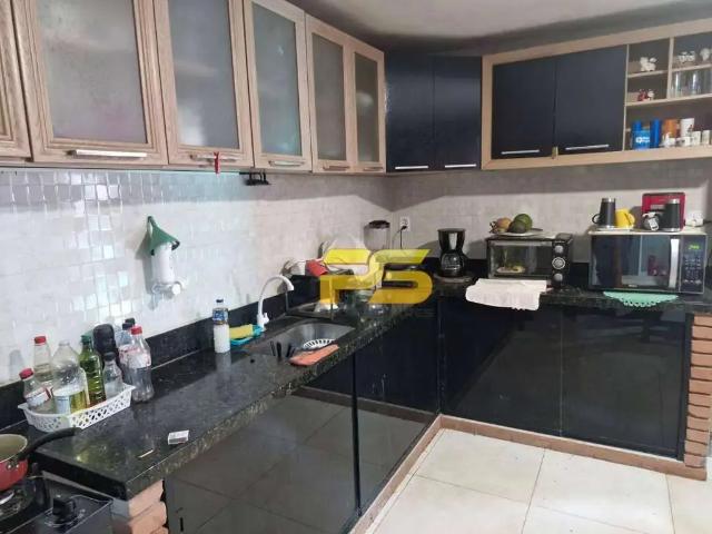 Casa / Sobrado para Venda em Cabedelo/PB Loteamento Leonor 4 Quartos