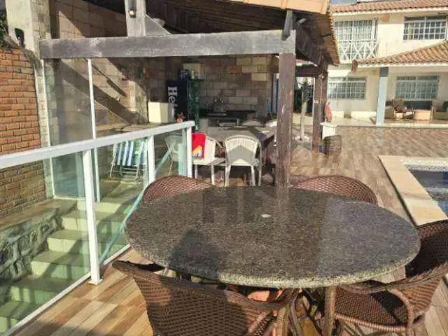 Casa / Sobrado para Venda em Cabo de Santo Agostinho/PE Enseada dos Corais 5 Quartos