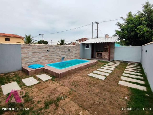 Casa / Sobrado para Venda em Cabo Frio/RJ Nova Califórnia Tamoios 2 Quartos