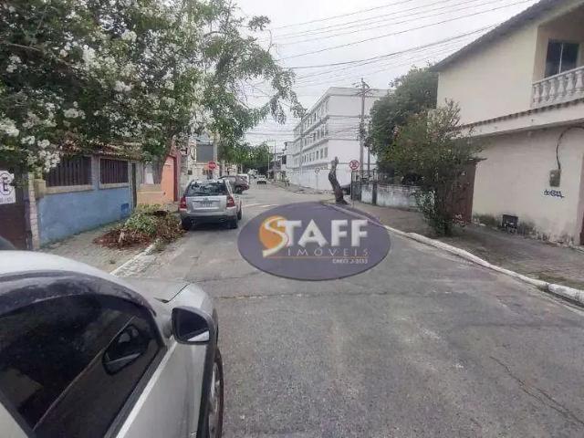 Casa / Sobrado para Venda em Cabo Frio/RJ Vila Nova 8 Quartos