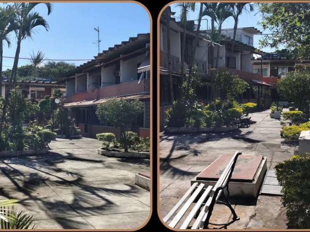 Casa / Sobrado para Venda em Cabo Frio/RJ Vila Blanche 2 Quartos