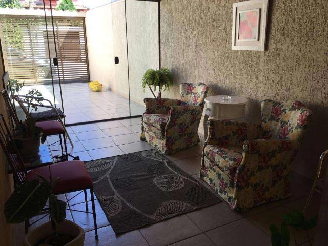 Casa / Sobrado para Venda em Cabo Frio/RJ Braga 4 Quartos