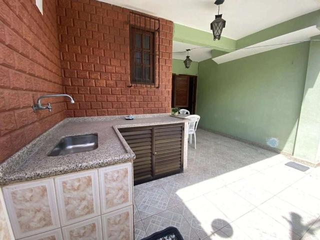 Casa / Sobrado para Venda em Cabo Frio/RJ Braga 2 Quartos