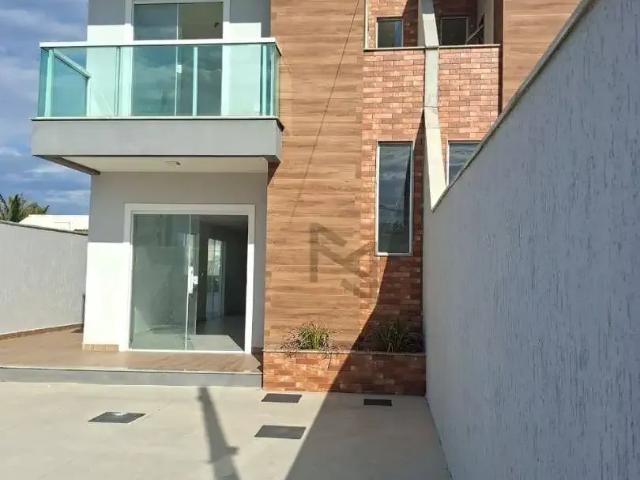 Casa / Sobrado para Venda em Cabo Frio/RJ Foguete 4 Quartos