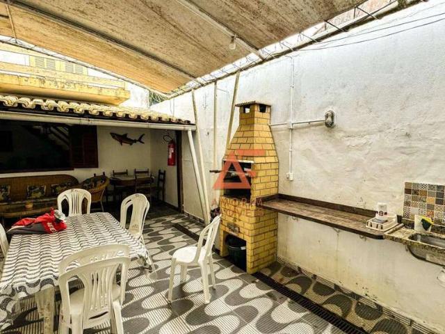 Casa / Sobrado para Venda em Cabo Frio/RJ Gamboa 4 Quartos