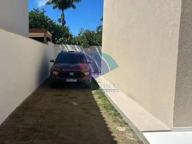 Casa / Sobrado para Venda em Cabo Frio/RJ Ogiva 4 Quartos