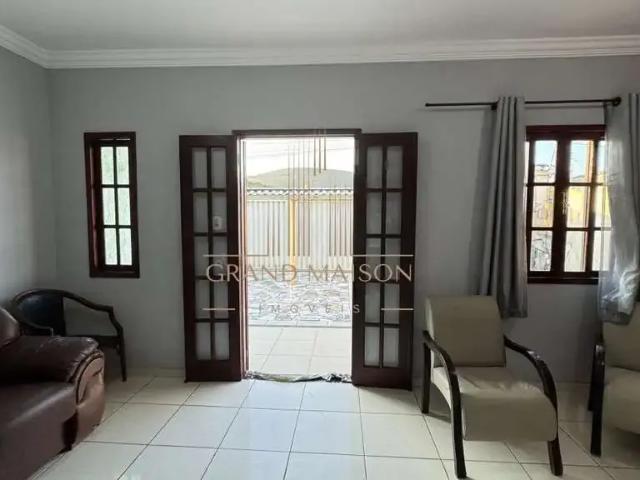 Casa / Sobrado para Venda em Cabo Frio/RJ Ogiva 4 Quartos