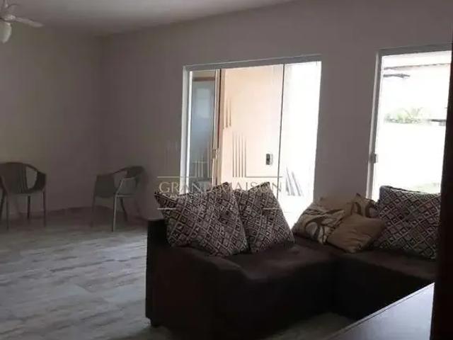 Casa / Sobrado para Venda em Cabo Frio/RJ Ogiva 4 Quartos