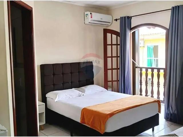 Casa / Sobrado para Venda em Cabo Frio/RJ Ogiva 9 Quartos