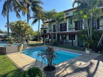 Casa / Sobrado para Venda em Cabo Frio/RJ Ogiva 3 Quartos