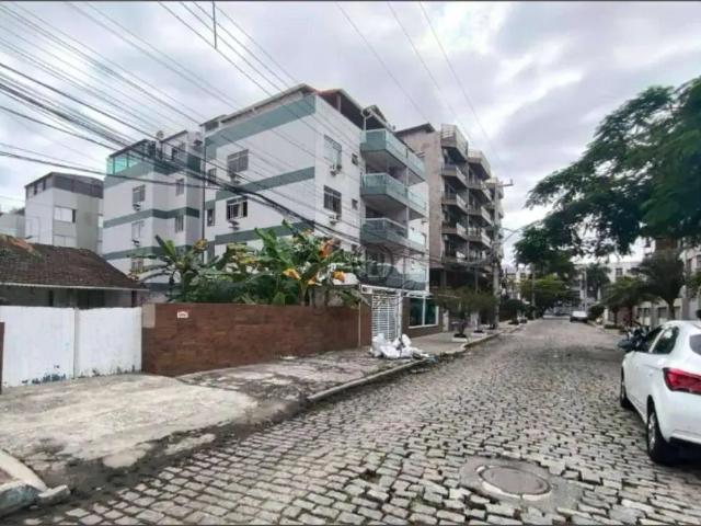 Casa / Sobrado para Venda em Cabo Frio/RJ Passagem 2 Quartos