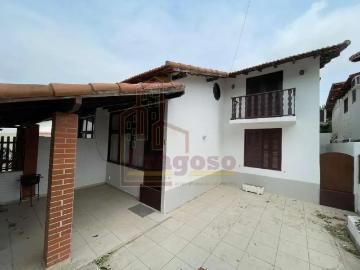 Casa / Sobrado para Venda em Cabo Frio/RJ Peró 3 Quartos