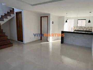 Casa / Sobrado para Venda em Cabo Frio/RJ Peró 3 Quartos
