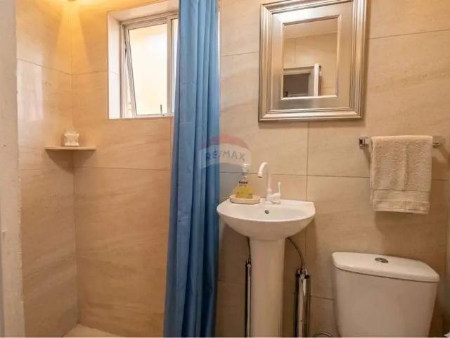 Casa / Sobrado para Venda em Cabo Frio/RJ Peró 3 Quartos