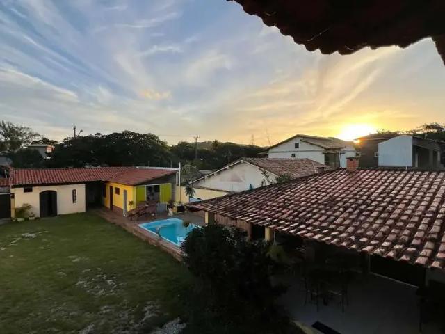 Casa / Sobrado para Venda em Cabo Frio/RJ Peró 9 Quartos