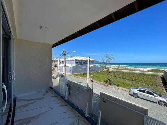 Casa / Sobrado para Venda em Cabo Frio/RJ Praia do Foguete 4 Quartos