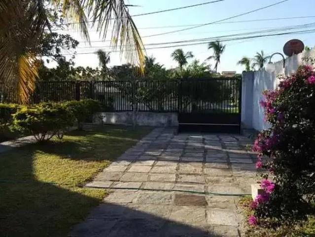 Casa / Sobrado para Venda em Cabo Frio/RJ Praia do Siqueira 3 Quartos