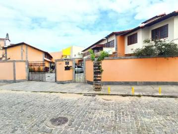 Casa / Sobrado para Venda em Cabo Frio/RJ Recanto das Dunas 2 Quartos