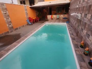 Casa / Sobrado para Venda em Cabo Frio/RJ Reserva do Peró 2 Quartos