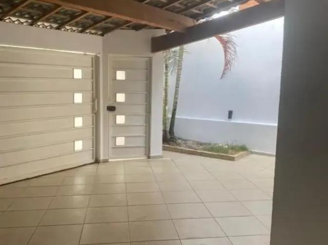 Casa / Sobrado para Venda em Cachoeira Paulista/SP Jardim da Fonte 3 Quartos