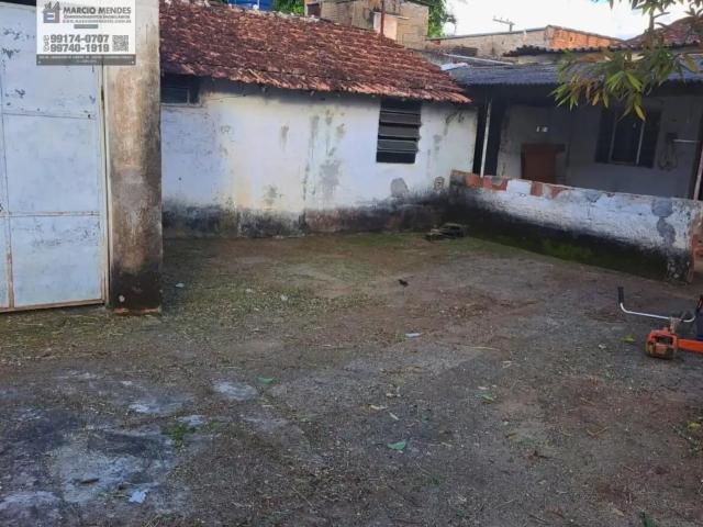 Casa / Sobrado para Venda em Cachoeira Paulista/SP Margem Esquerda 3 Quartos