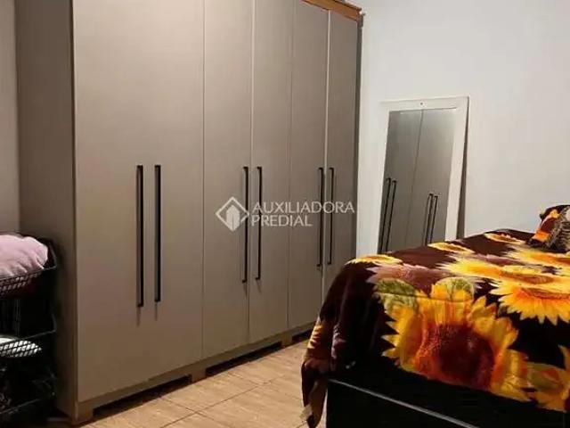 Casa / Sobrado para Venda em Cachoeirinha/RS Vila Anair 2 Quartos
