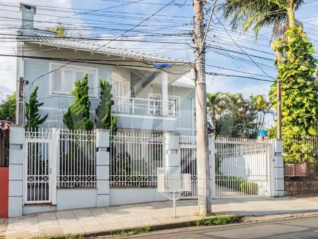 Casa / Sobrado para Venda em Cachoeirinha/RS Vila Cachoeirinha 4 Quartos