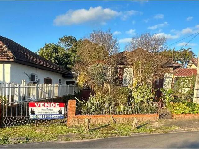 Casa / Sobrado para Venda em Cachoeirinha/RS Vila Imbui 2 Quartos