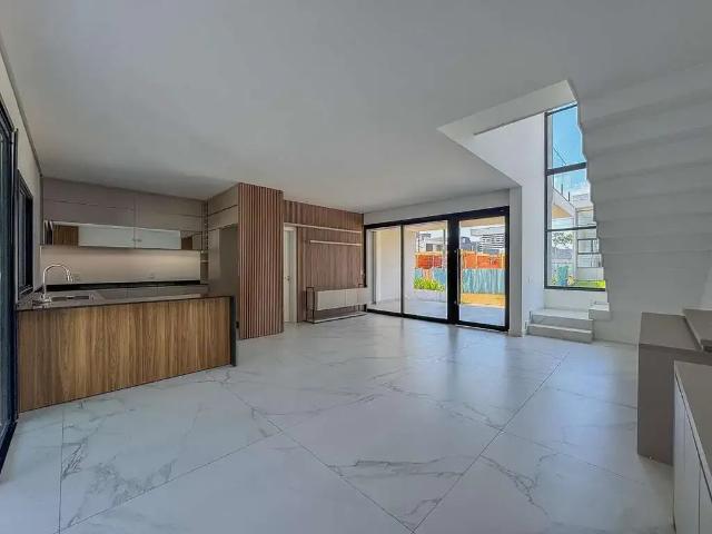 Casa / Sobrado para Venda em Cachoeirinha/RS Central Parque 3 Quartos