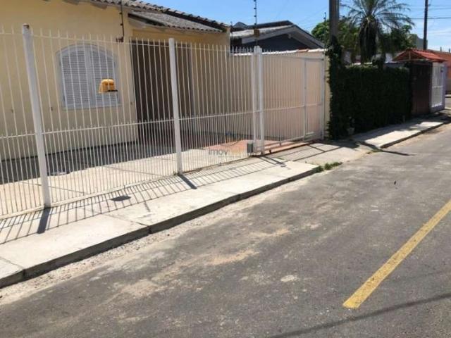 Casa / Sobrado para Venda em Cachoeirinha/RS COHAB 2 Quartos