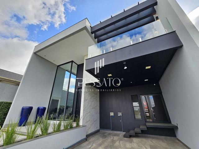 Casa / Sobrado para Venda em Cachoeirinha/RS Distrito Industrial 4 Quartos